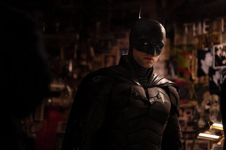 网友看《新蝙蝠侠》影厅惊见真蝙蝠飞入，画面曝光缩略图