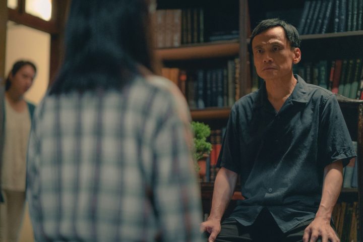 《头七》Selina挑战降龄20岁演出！挺肚子“父不详”却坚持生下遭痛骂