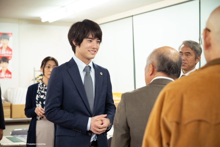 《决战星期天》安达清改行从政去?!赤楚卫二呆萌助攻让男神无从招架-3 《决战星期天》安达清改行从政去?!赤楚卫二呆萌助攻让男神无从招架