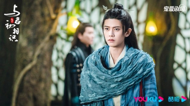 10位国产剧“美强惨”男主角！《与君初相识》长意超虐，《长月烬明》比润玉更惨！