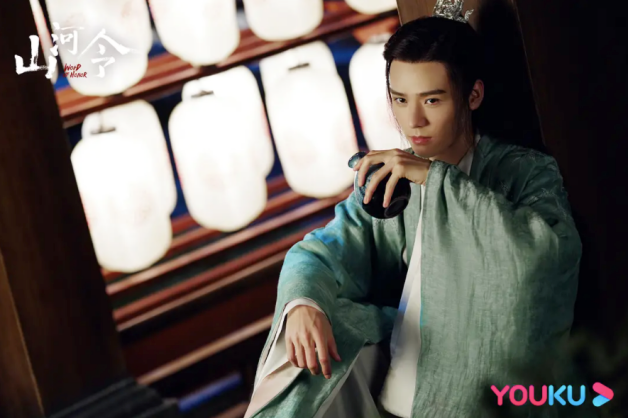 10位国产剧“美强惨”男主角！《与君初相识》长意超虐，《长月烬明》比润玉更惨！