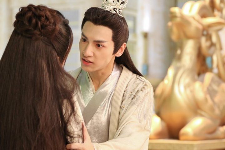 10个国产剧角色“黑化”看演员演技！罗云熙“黑化眼神”带感，李沁“黑化”反差超大-13