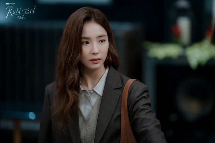 8位“反转演技评价”的韩国演员！庭沼珉《还魂》演技惊艳，IU《我的大叔》演技大跃进