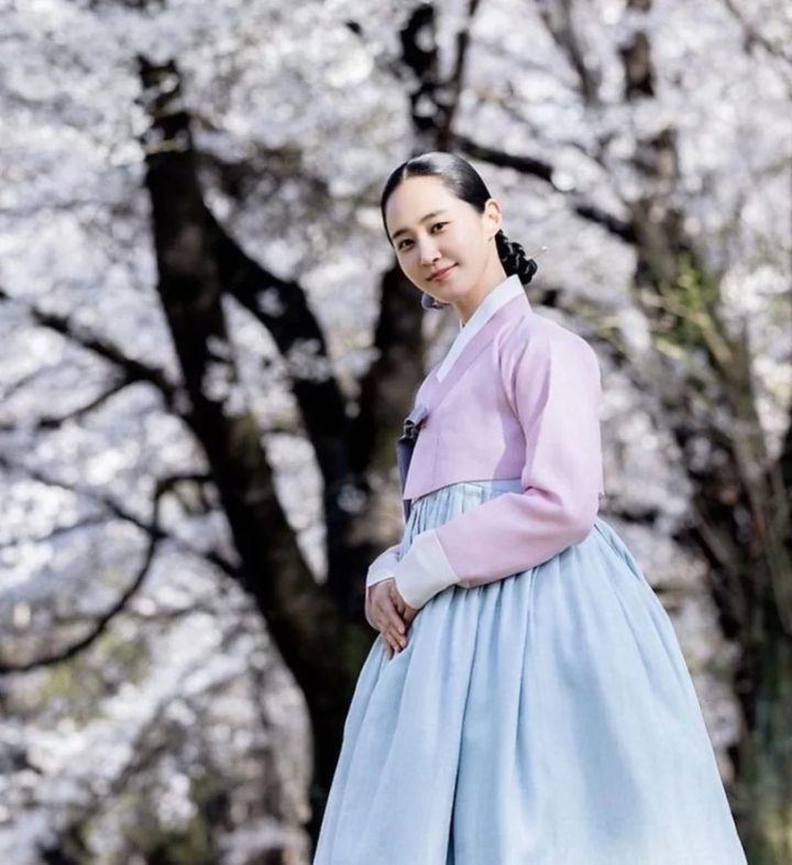 8位“反转演技评价”的韩国演员！庭沼珉《还魂》演技惊艳，IU《我的大叔》演技大跃进