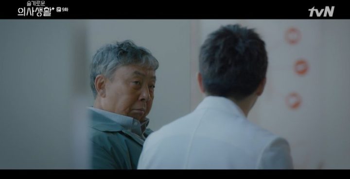 8个韩剧中“令人动容父亲角色”！《非常律师禹英祦》、《红天机》无私的爱太催泪