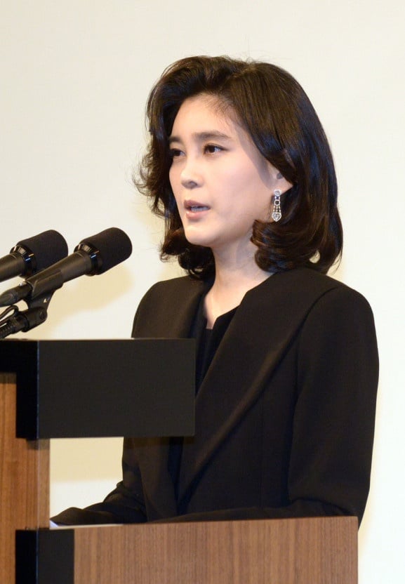 从《财阀家的小儿子》看三星公主“李富真”逆天人生!能力不输哥哥,却恋爱脑无缘继承-2 从《财阀家的小儿子》看三星公主“李富真”逆天人生!能力不输哥哥,却恋爱脑无缘继承-2