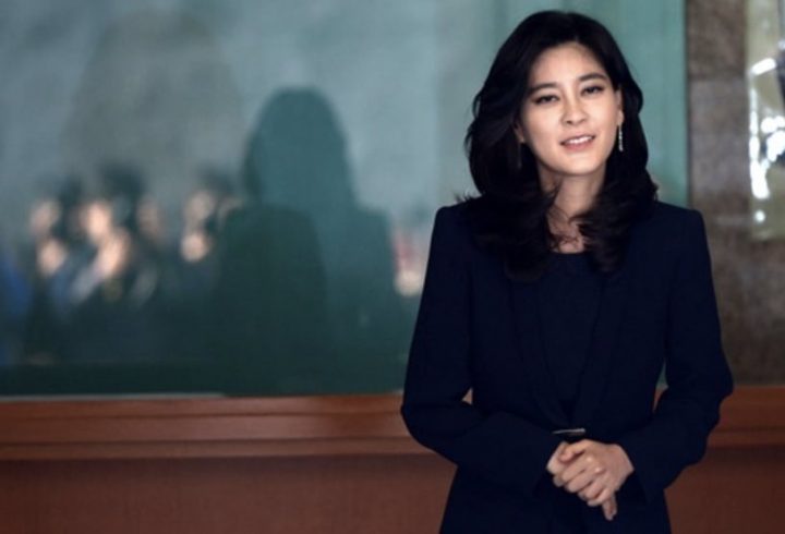从《财阀家的小儿子》看三星公主“李富真”逆天人生!能力不输哥哥,却恋爱脑无缘继承-3 从《财阀家的小儿子》看三星公主“李富真”逆天人生!能力不输哥哥,却恋爱脑无缘继承-3