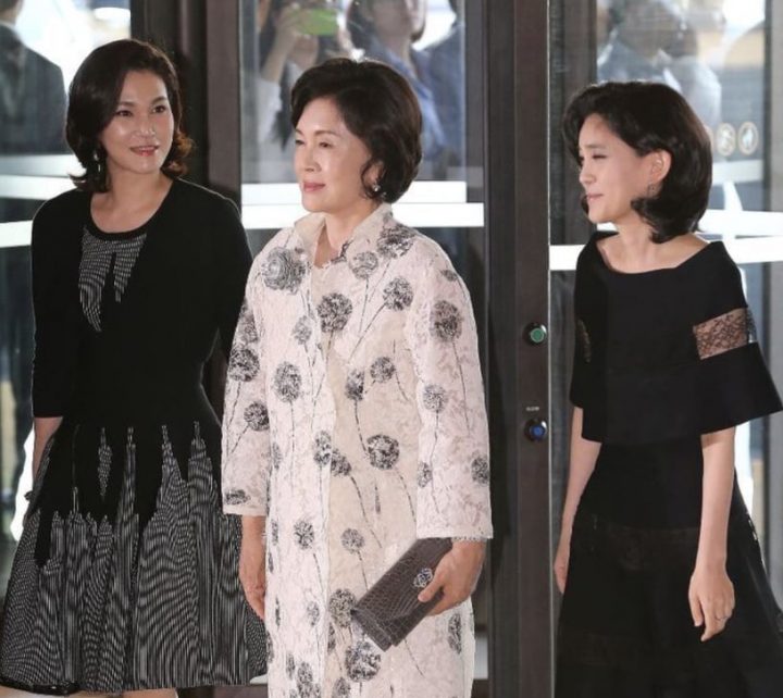 从《财阀家的小儿子》看三星太后“洪罗喜”起伏一生！韩国艺术界教母，却为子女操碎心-10