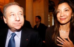 杨紫琼与先生去巴黎看时装秀！秒成奥斯卡史上第一缩略图