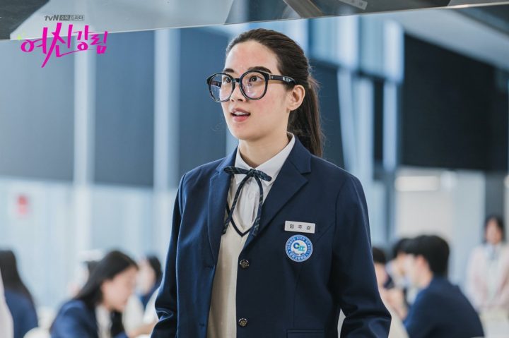 文佳煐介绍+9部韩剧推荐！被誉为成均馆三大美人，《爱情的理解》与柳演锡陷四角关系-17