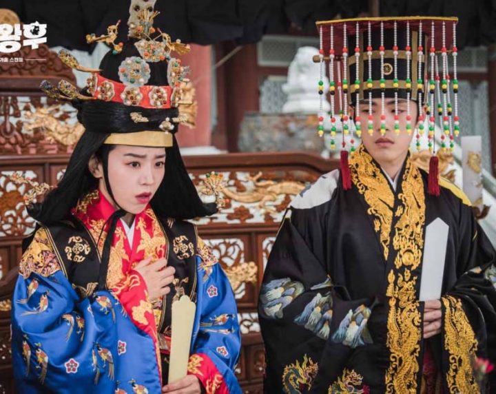 高评价穿越爱情剧推荐！《哲仁王后》女穿男太爆笑，《步步》虐成经典，这两部高甜必看-5