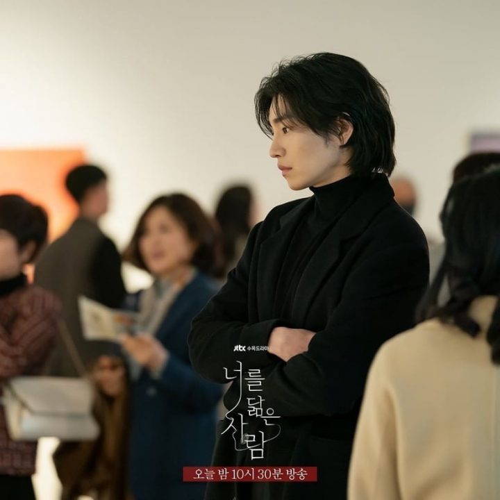 网议“最适合长发”韩国男星！《浪漫速成班》郑敬淏、金材昱帅翻，这位男神却超违和-21