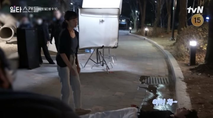 《浪漫速成班》幕后拍摄秘密！全度妍泼水戏狂NG、酒醉戏有即兴，郑敬淏差点要自己跳舞-21