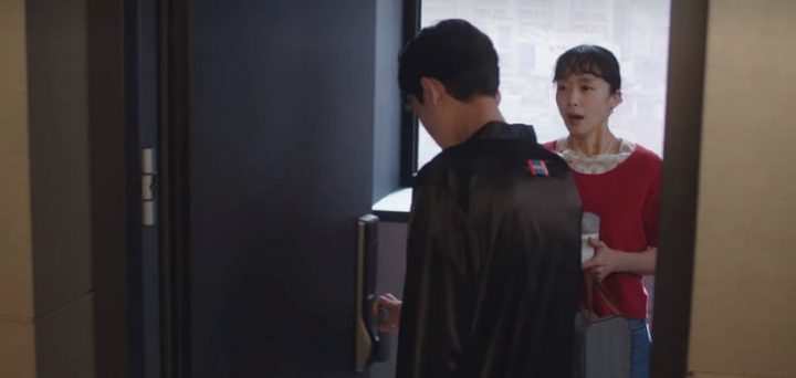 《浪漫速成班》6个感情彩蛋细节！行善“红衣服”暗示两人进展，2次“车上对话”藏呼应-2