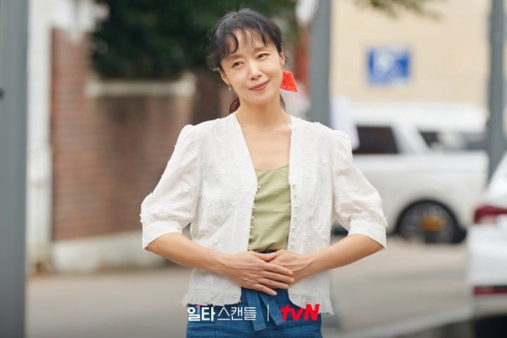 《浪漫速成班》全度妍造型很土？9套剧中造型解析，发带藏细节，根本花衬衫穿搭模板！-3