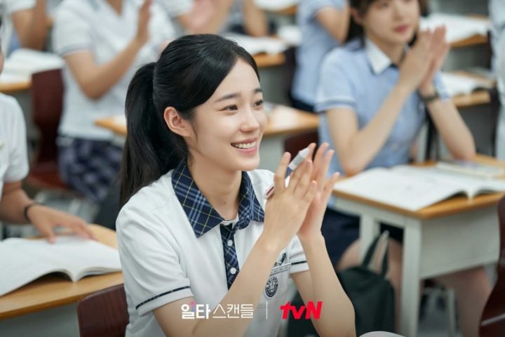 《浪漫速成班》补习班与现实6个差异！崔直说解的数学题太简单？现实并不会另开菁英班-5