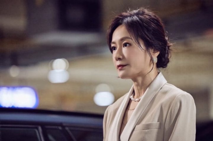 《第九节课》谢淑芬才是最大赢家！儿子优秀、劈腿老公还爱她，网友：根本人生胜利组！-3