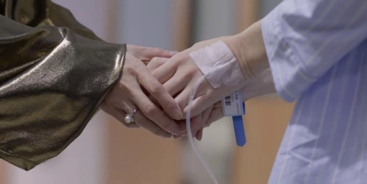 《第九节课》谢淑芬才是最大赢家！儿子优秀、劈腿老公还爱她，网友：根本人生胜利组！-11