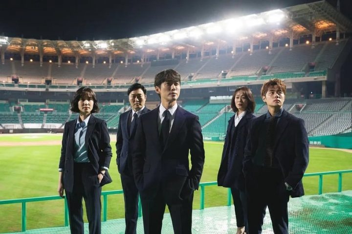 Netflix掀“旧剧逆袭”潮！《哲仁王后》&《女神降临》空降三四名，这部国产剧竟霸榜整月-13