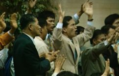 邪教纪录片《以神之名：信仰的背叛》！4大真实社会案件总整理缩略图