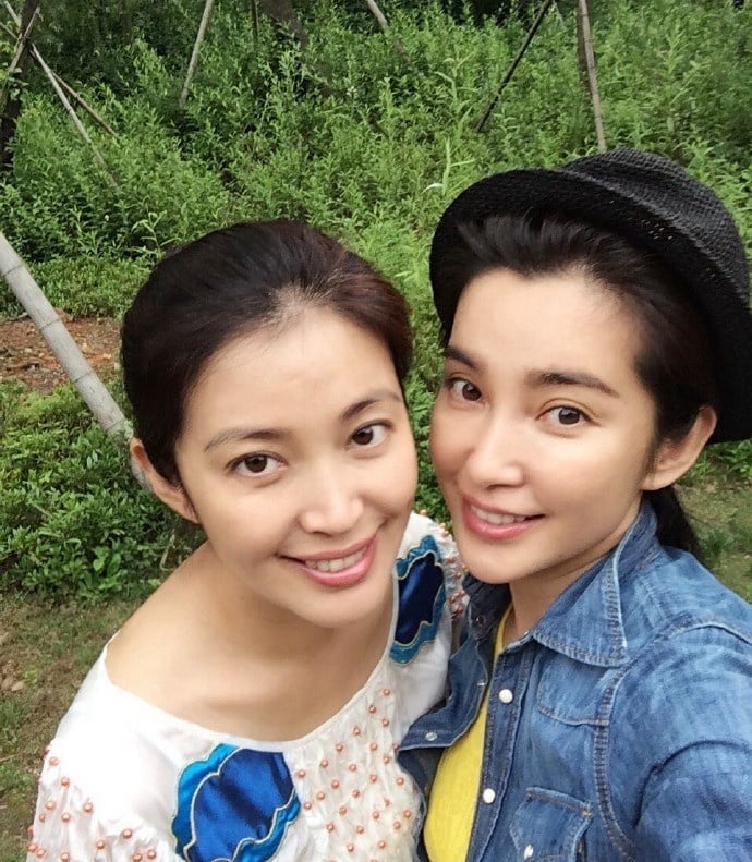 杨幂经纪人美到上热搜！高颜值明星经纪人，沈月经纪人比明星美，杨紫经纪人不出道可惜-21