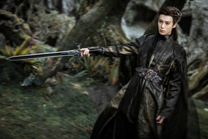 网议10个“没用配音不会火”角色！《东宫》李承鄞、《锦衣之下》陆绎，《甄嬛》都被说-4