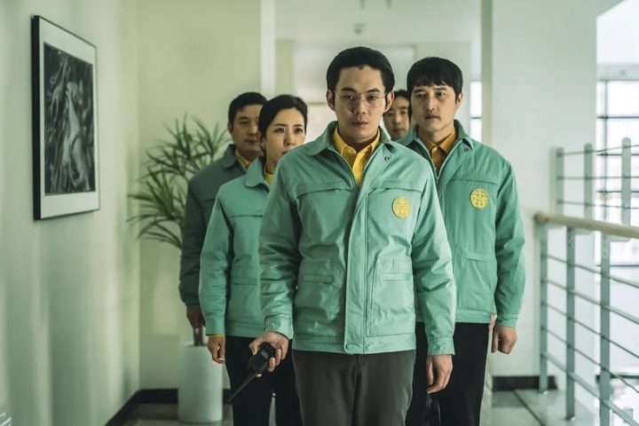 Netflix原创韩剧“历年网播量”TOP10！《纸钞屋》没前5，《黑暗荣耀》第3，冠军难超越-23