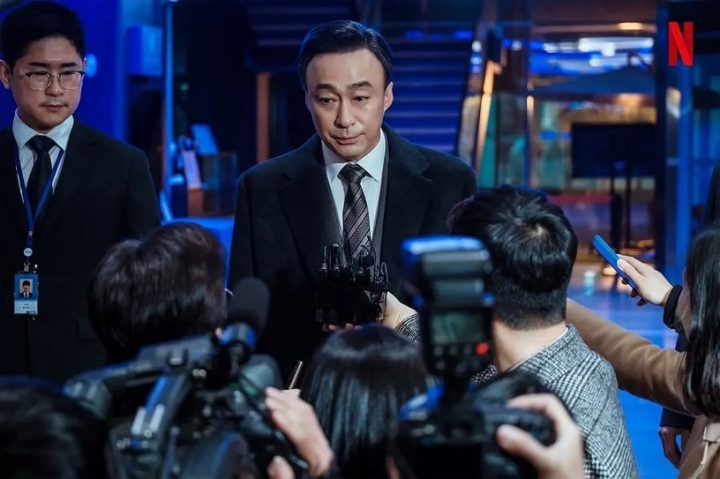 Netflix原创韩剧“历年网播量”TOP10！《纸钞屋》没前5，《黑暗荣耀》第3，冠军难超越-9
