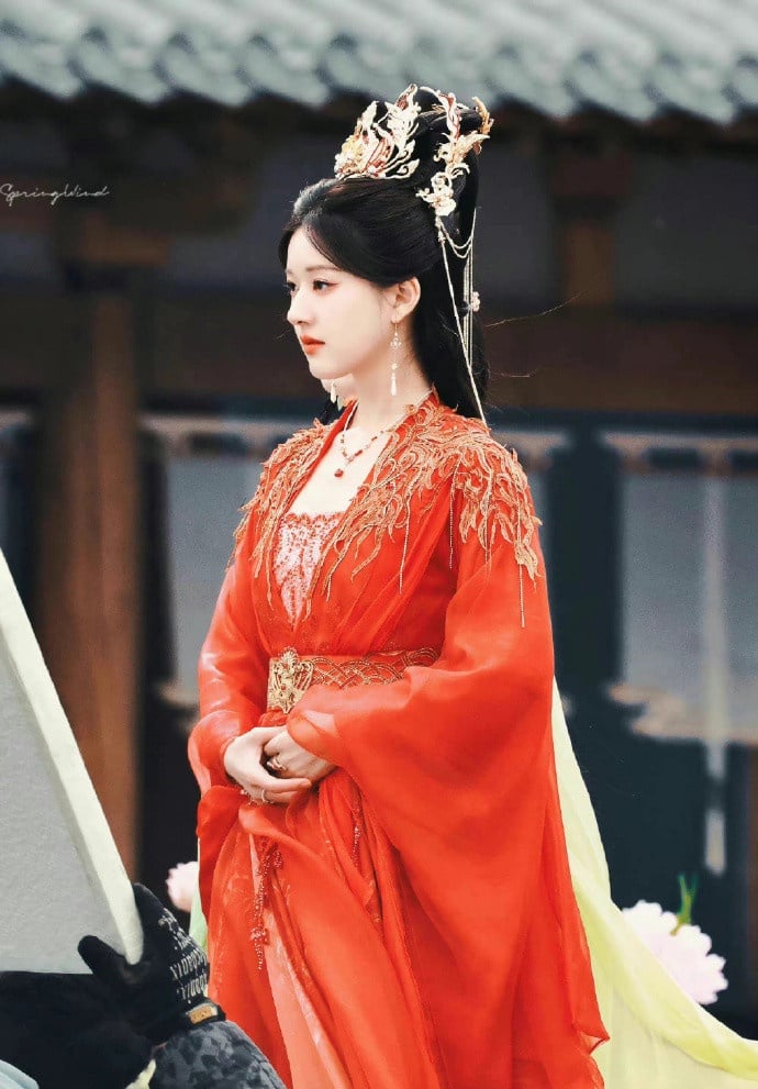 2023古装剧9位“造型绝美”女主！彭小苒没《东宫》美，孟子义明艳，刘诗诗是真古人吧-35