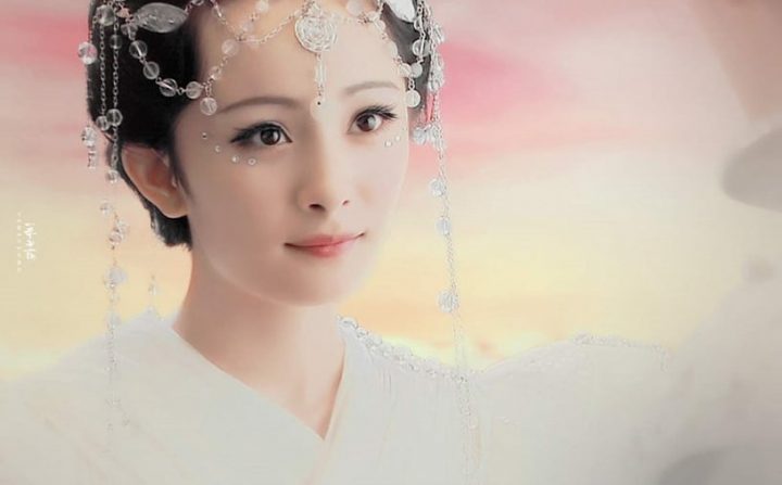 古装剧10款绝美头饰！孟子义艳丽，赵丽颖贵气，杨幂仙，《甄嬛传》华妃顶8000万在头上-22