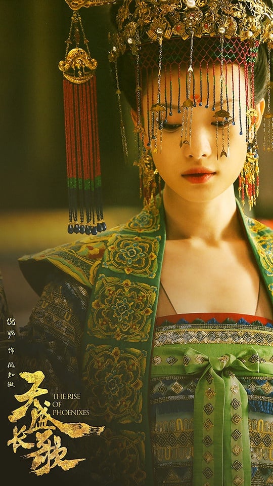 古装剧10款绝美头饰！孟子义艳丽，赵丽颖贵气，杨幂仙，《甄嬛传》华妃顶8000万在头上-25
