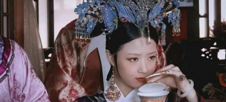 古装剧10款绝美头饰！孟子义艳丽，赵丽颖贵气，杨幂仙，《甄嬛传》华妃顶8000万在头上-40