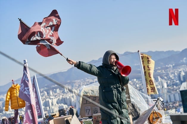 2023电视剧《造后者》10大剧情演员介绍！曝光政治内幕，上演抹黑造谣“被自杀”-3