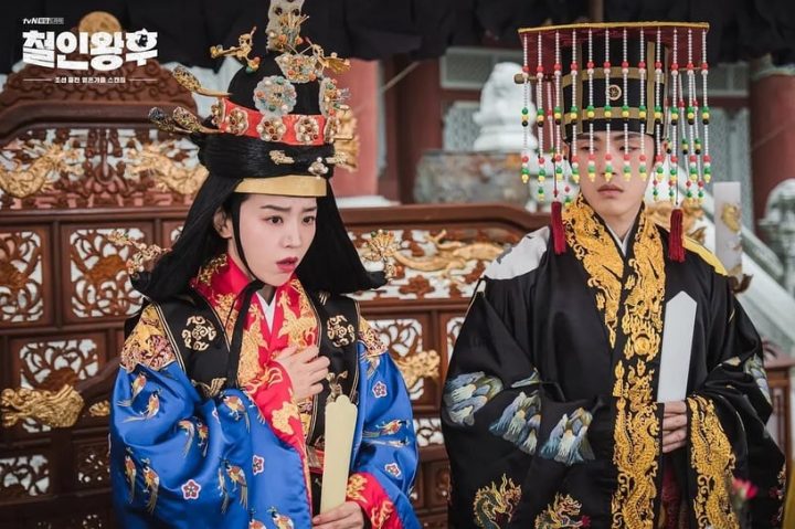 网议Netflix必看轻松喜剧！《爱的迫降》《哲仁王后》《机医》都上榜，这部意外爆口碑-22