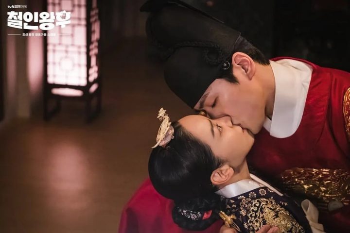 网议Netflix必看轻松喜剧！《爱的迫降》《哲仁王后》《机医》都上榜，这部意外爆口碑-23