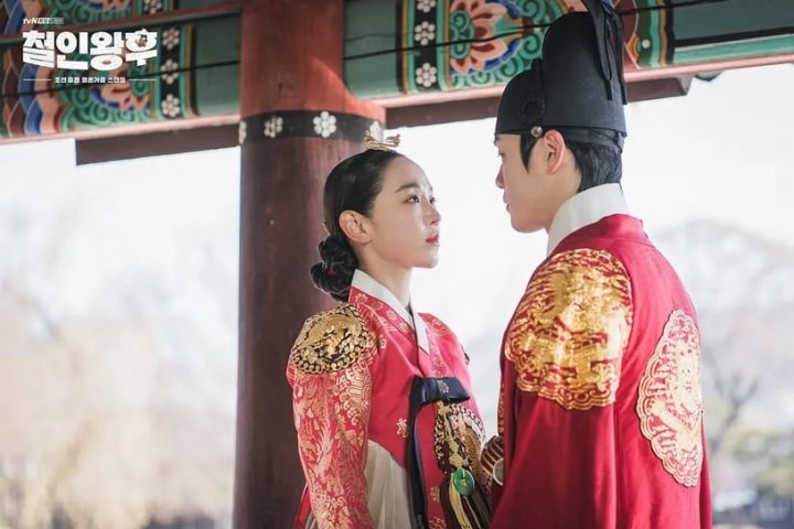 网议Netflix必看轻松喜剧！《爱的迫降》《哲仁王后》《机医》都上榜，这部意外爆口碑-21
