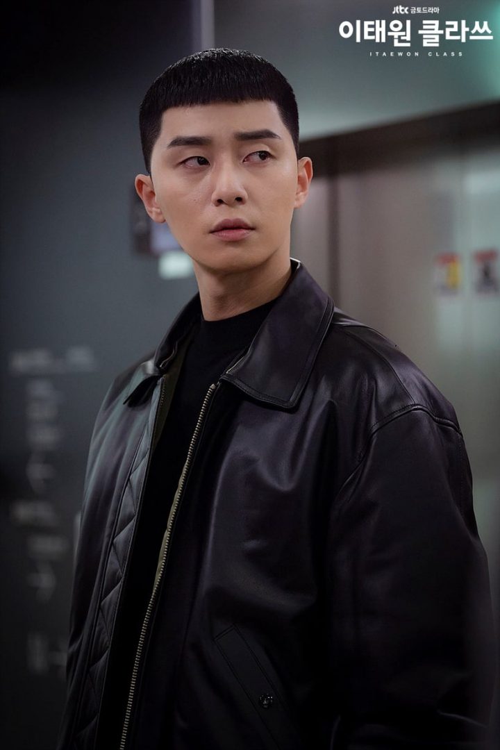 网评7位韩剧“最帅复仇男主角”！《模范出租车2》李帝勋战斗力强，李准基又惨又迷人！-11