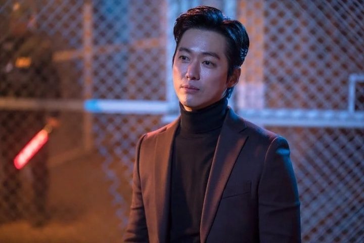 网评7位韩剧“最帅复仇男主角”！《模范出租车2》李帝勋战斗力强，李准基又惨又迷人！-8