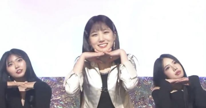 韩剧女星“舞蹈实力”！朴恩斌不输女团，李圣经跳BLACKPINK舞很性感，辛睿恩怪到搞笑-2