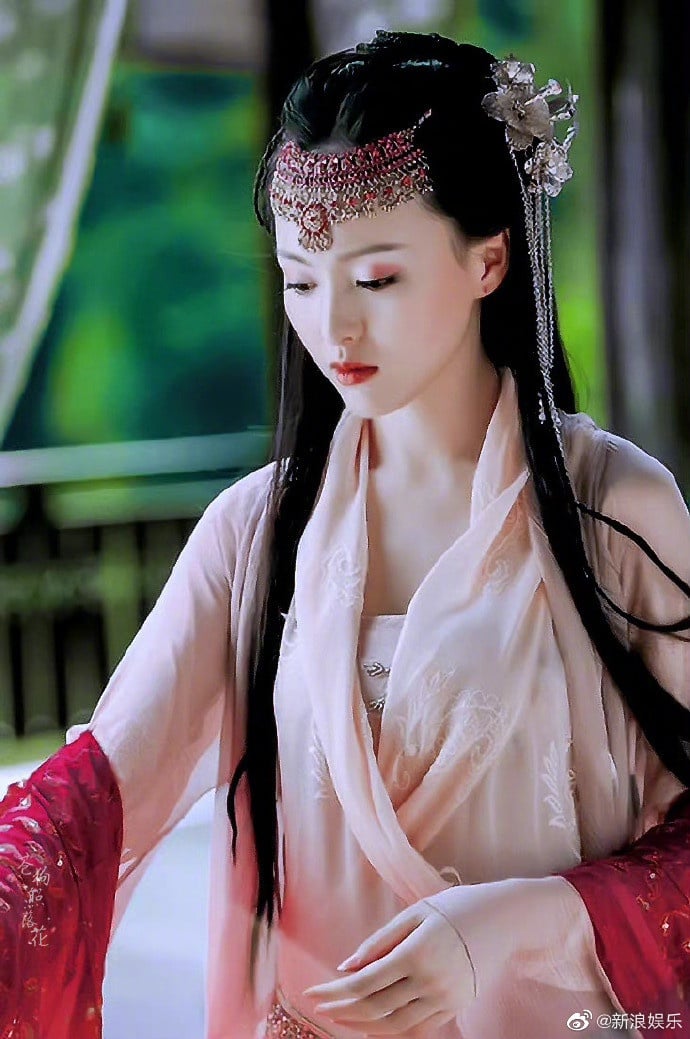 网评古装剧“天选神女”TOP10！杨超越惊艳，白鹿第六，虞书欣第五，冠军真是仙女降临-18