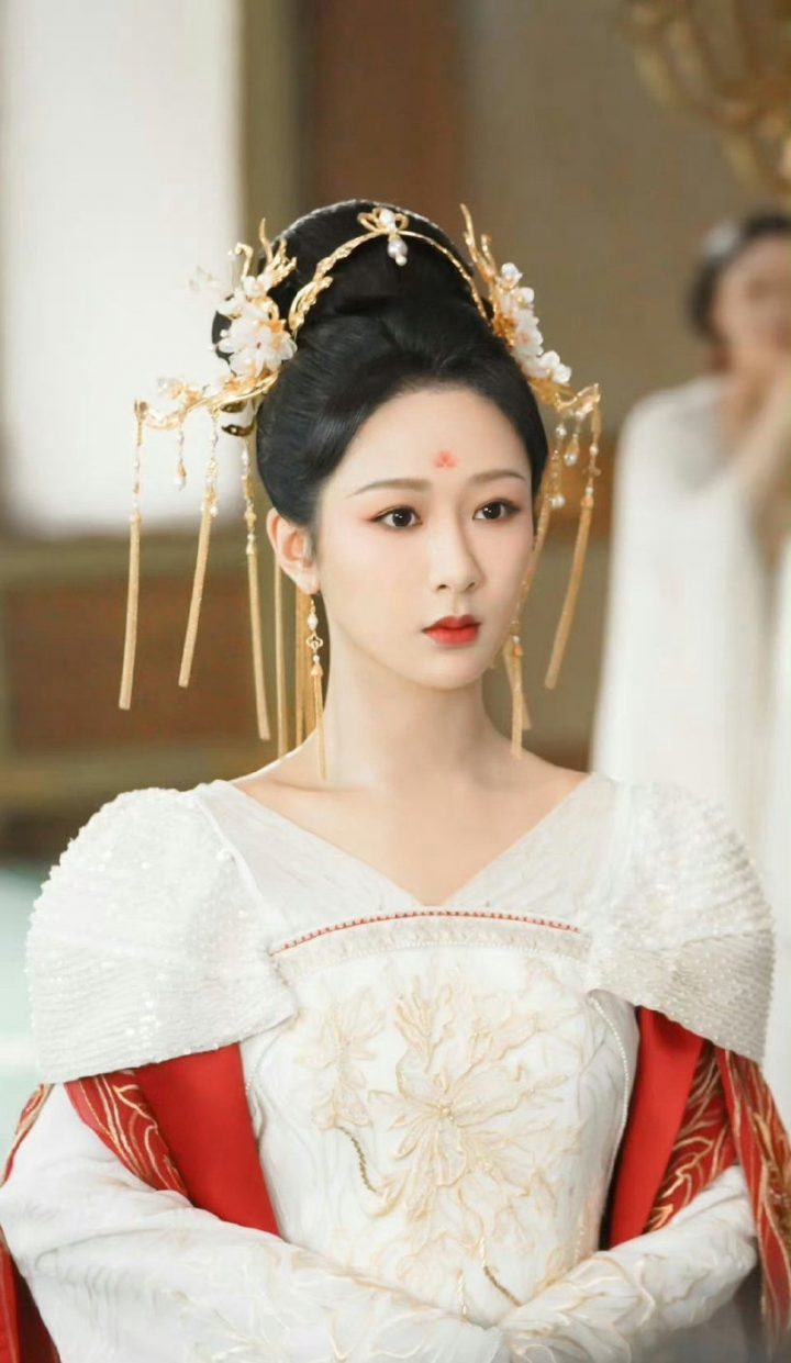 网评古装剧“天选神女”TOP10！杨超越惊艳，白鹿第六，虞书欣第五，冠军真是仙女降临-22
