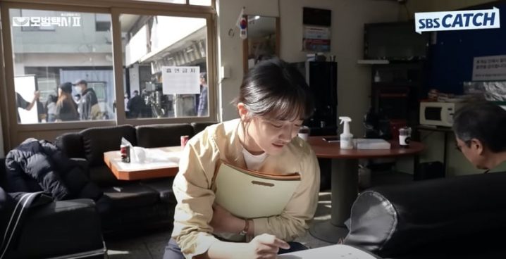 《模范出租车2》幕后秘密！道奇的邮件帐号有秘密，“朴主任”竟差点在第1季结局死去？-2