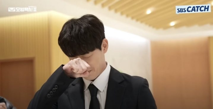 《模范出租车2》戏外趣事！确定有第3季？温室长道歉了，李帝勋和表艺珍戏外真是甜翻了-14