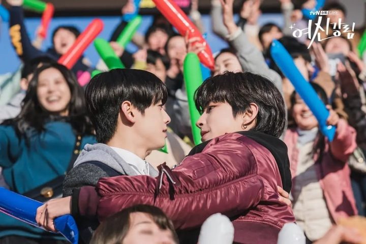 日票选“最心动校园爱情剧”TOP10！《继承者们》第五，《女神降临》第四，冠军难超越-23