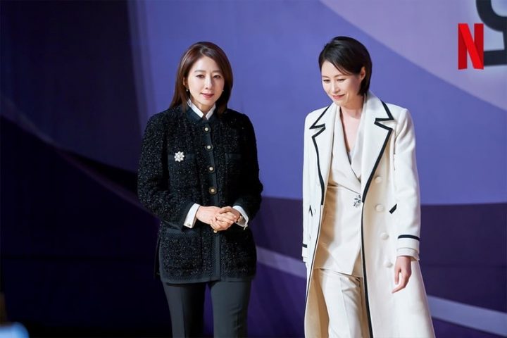《女王制造者》剧情“隐藏细节”！剧名暗示打破性别，“围巾”象征导禧被系上项圈-18