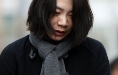 现实中的韩进集团比《女王制造者》狗血!长子造假学历还痛殴77岁妇人,妈妈也不是省油的灯缩略图 现实中的韩进集团比《女王制造者》狗血!长子造假学历还痛殴77岁妇人,妈妈也不是省油的灯缩略图