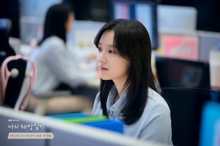 2023百想评委点评公开！《黑暗荣耀》宋慧乔是惊艳的转型，他才是《出走日记》灵魂人物-17
