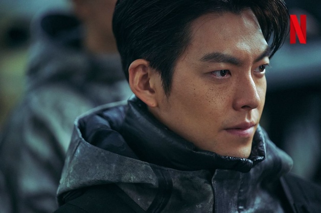 Netflix《末日骑士》10大剧情演员介绍！金宇彬×宋承宪，男三撞脸“金圣哲”-5