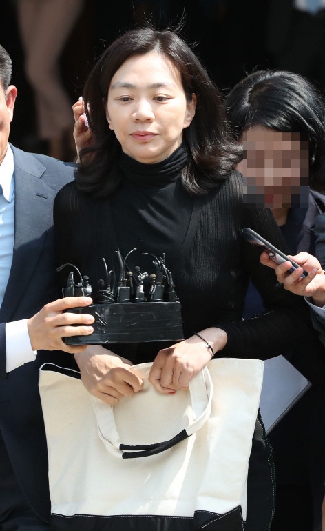 比《上流战争》还扯的韩国财阀！三星大女儿赡养费141亿，韩进集团一家个个堪比朱丹泰-24