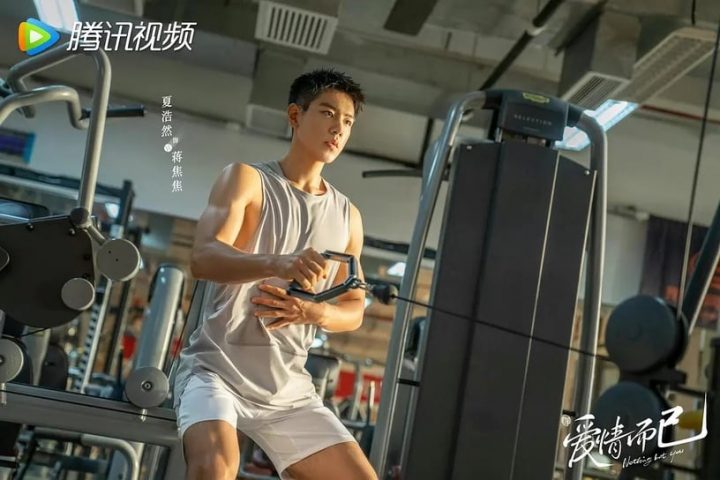 《爱情而已》9大吸睛配角！罗念是杨紫闺蜜，她17岁受封“少女影后”却因裸戏毁人生-8